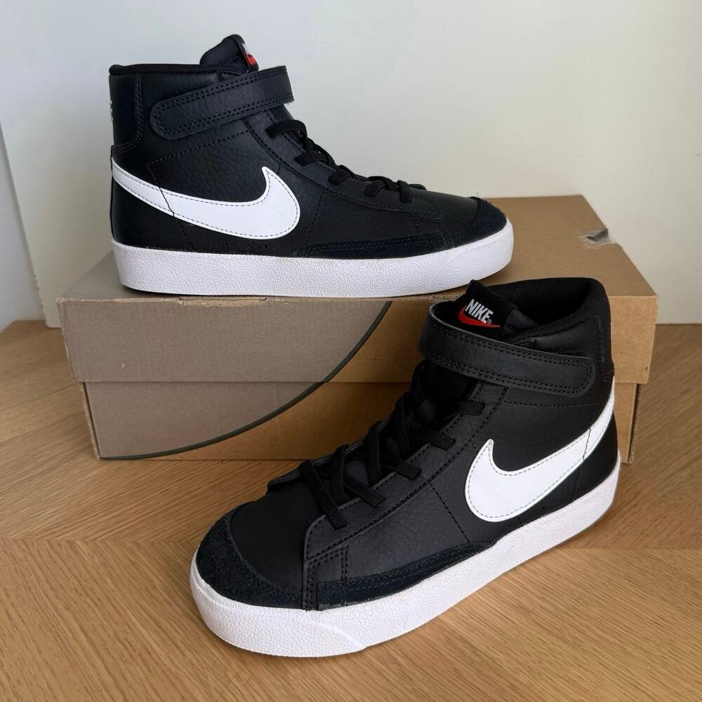 Nike Blazer Mid ‘77 Black/White Kids Sneakers- SZ 3 Y - Picture 10 of 12
